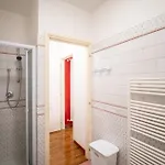 Tranquil Elegance In Apartment Parma
